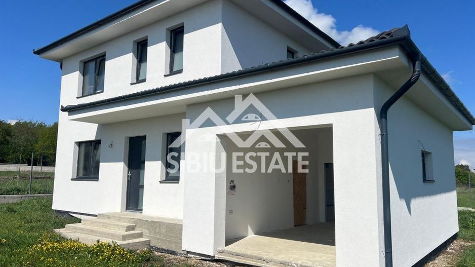 Casă Individuală de vanzare sau schimb cu apartament - Poză 1