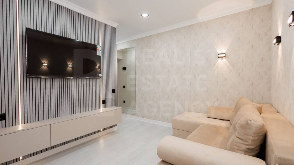 Vânzare, apartament, 2 dormitoare, str. Ion Pelivan, Buiucani - Poză 1