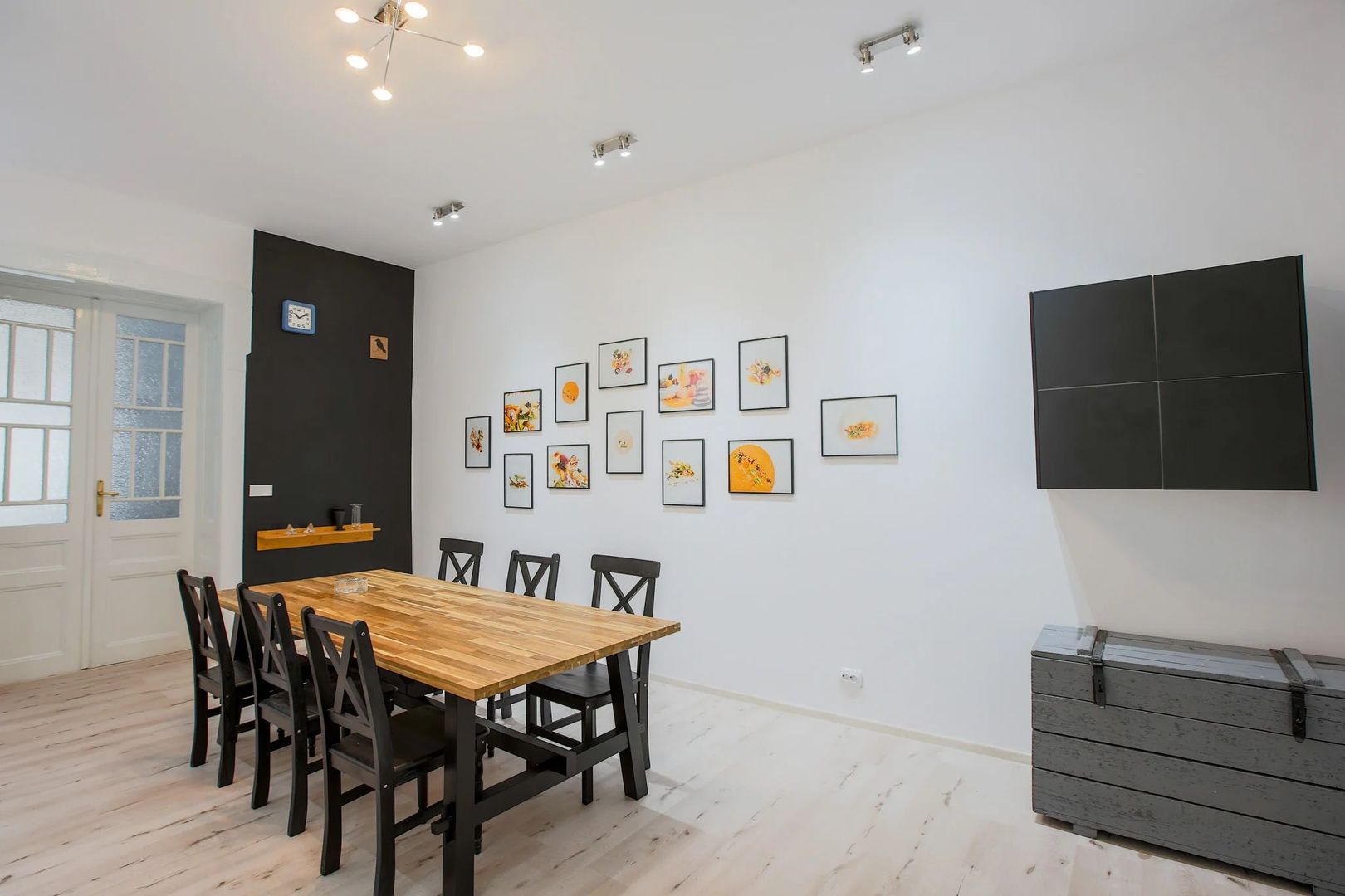 Chirie, apartament 2 dormitoare, central 550 E/lună (neg). Comision 0. - Poză 13