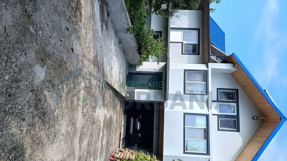 Casă de vânzare în Miroslava, Strada Stadionului - Poză 1