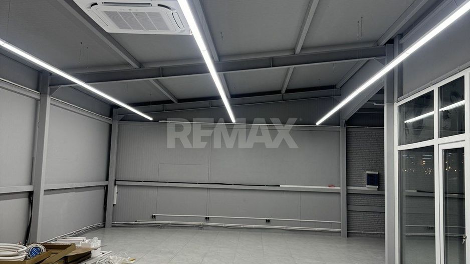 Spațiu comercial open space de închiriat — Traseul R6 Chișinău–Orhei - Poză 2
