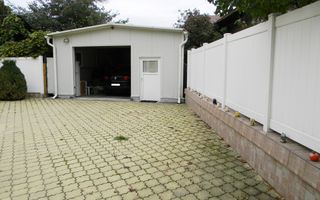 Vila cu suprafata de 360mp si teren 700mp-Racadau - Poză 11