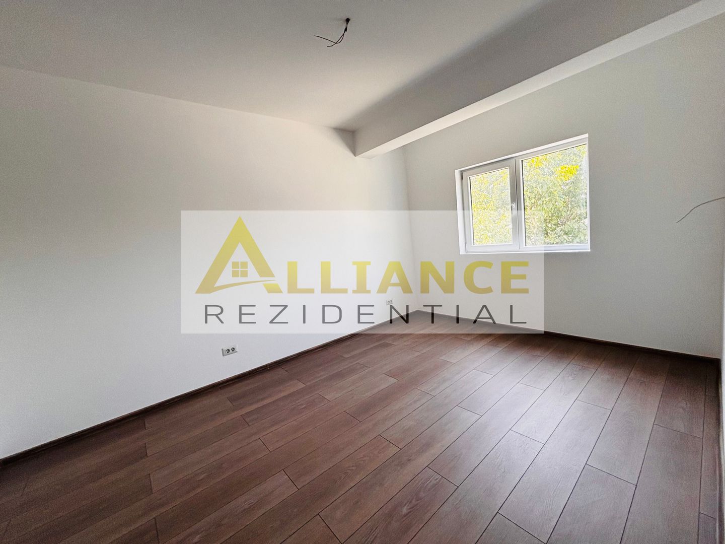 Duplex de vânzare în comuna Berceni, amplasat într-o zonă liniștită, i - Poză 10