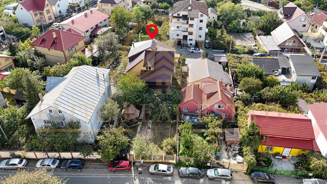 AGIGEA - Casa D+P+1E+M pe un teren de 631 mp cu deschidere la 2 străzi. - Poză 10