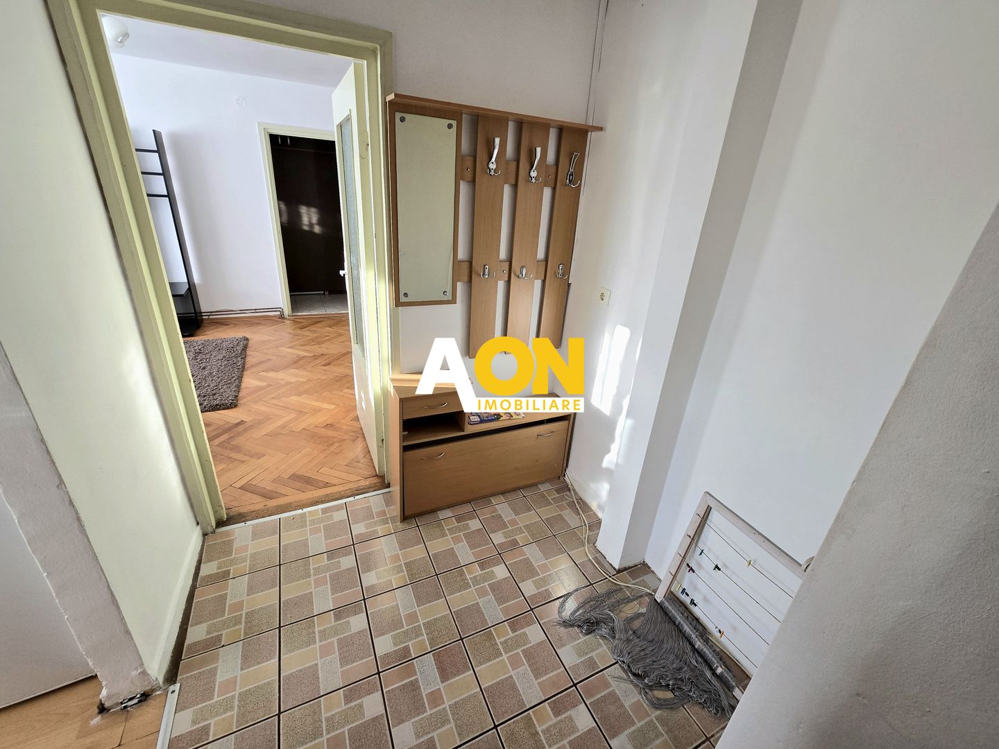 Apartament cu 2 Camere, Complet Mobilat, Zona Cetate - Poză 9