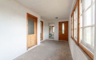 Casa in Domnesti Arges - ideala pentru locuire permanenta sau vacanta - Poză 10