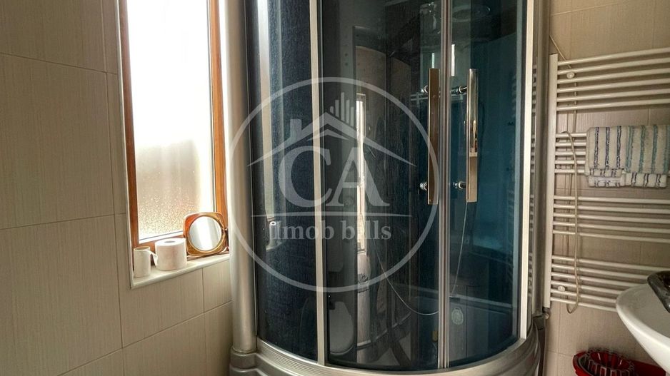 Casă de vanzare cu 3 camere în Cartierul Tineretului, Haieu, Bihor - Poză 6