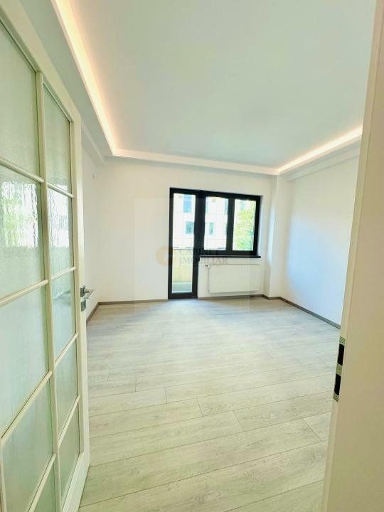 Apartament de vanzare 3 camere Calea Victoriei! - Poză 1