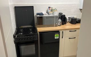 Garsonieră ultracentrală renovată – ideală pentru investiție - Poză 2