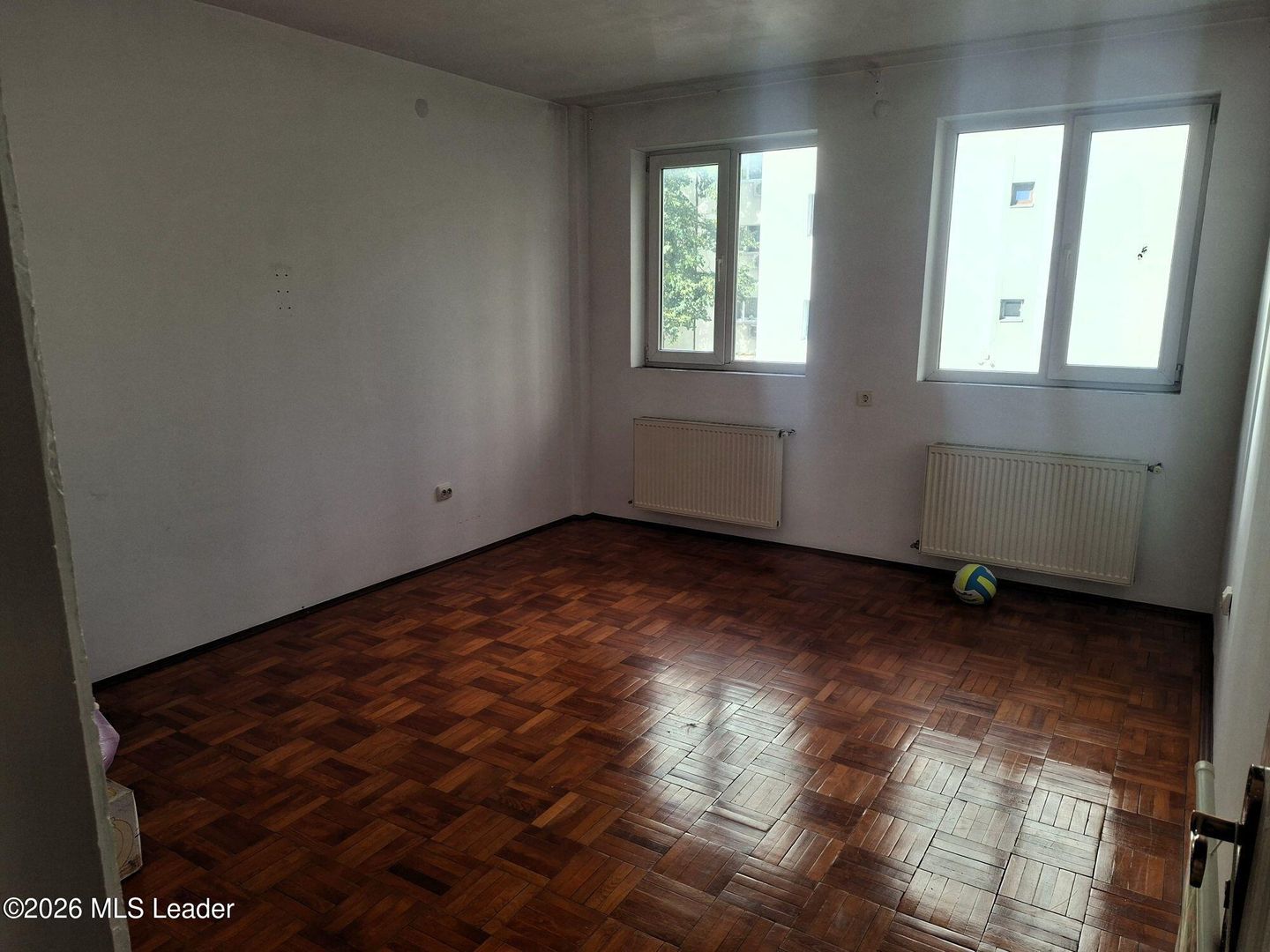 Destinatie rezidentiala / birouri / centru medical. - Poză 23