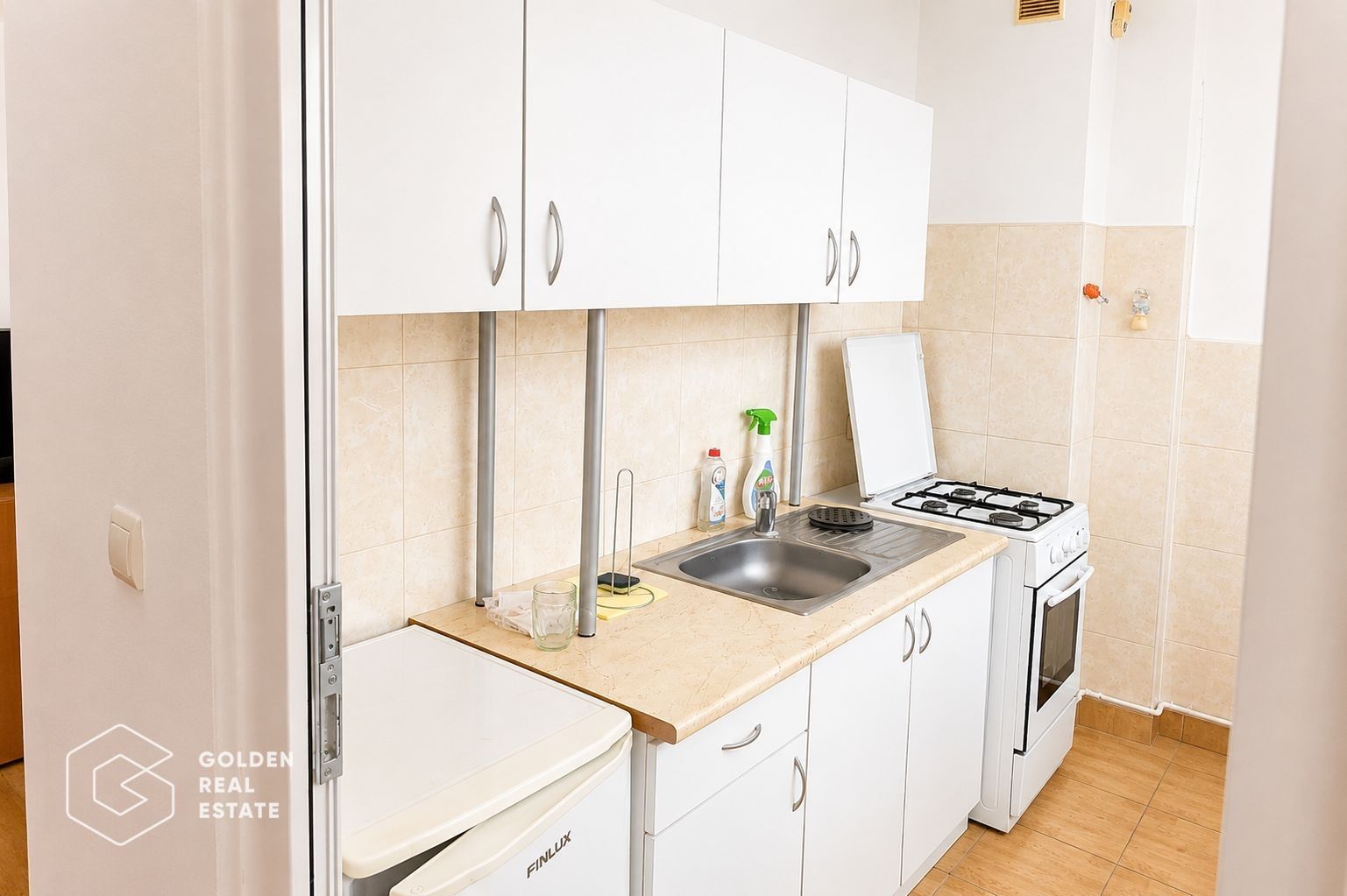 Apartament o camera cu nisa, Ared Uta , bloc nou - Poză 2