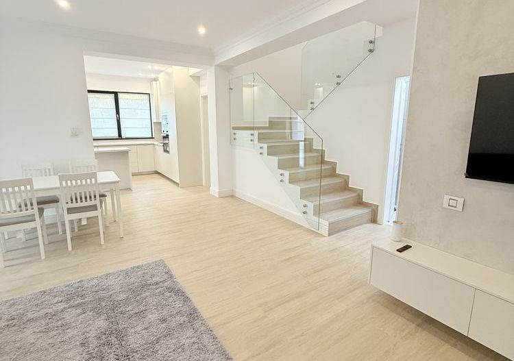 Casa de inchiriat Otopeni - Poză 1