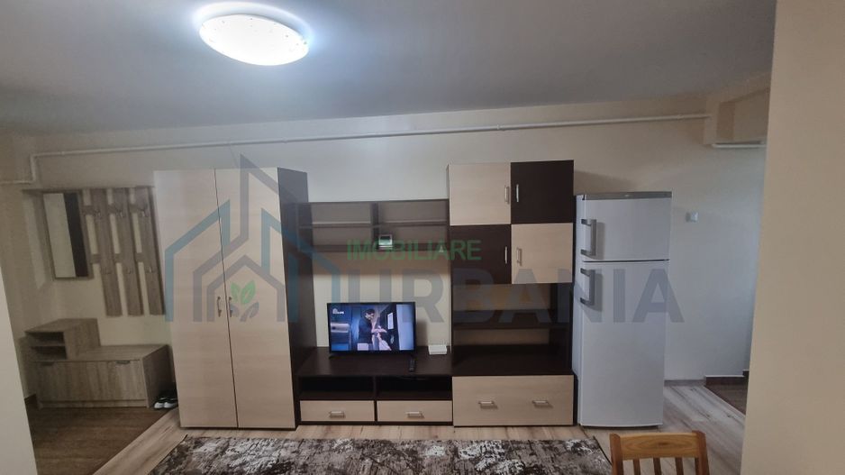 Garsonieră de închiriat în zona Galata, bloc M5, etaj 4/4 - Poză 2