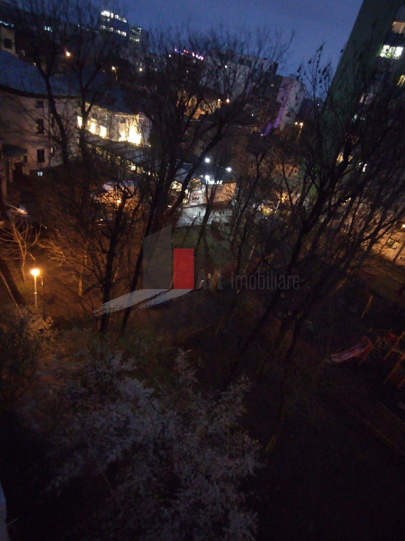 Vânzare apartament 3 camere Dimitrie Cantemir-Unirii - Poză 4