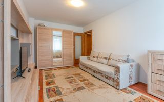 Garsonieră de 32 mp cu bucătărie separată, parter,  zona Piața Astra - Poză 3