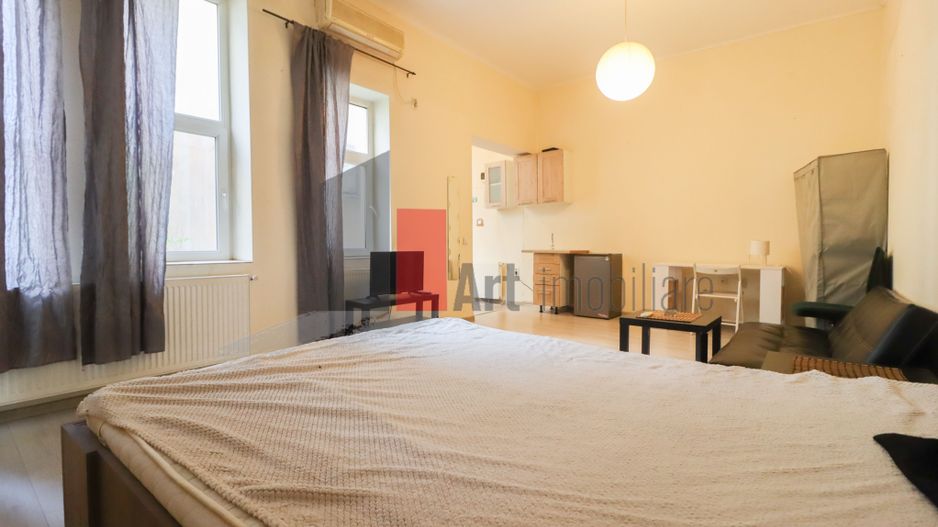 Garsoniera "PRIVASI" , Calea Victoriei-Hotel Novotel - Poză 6