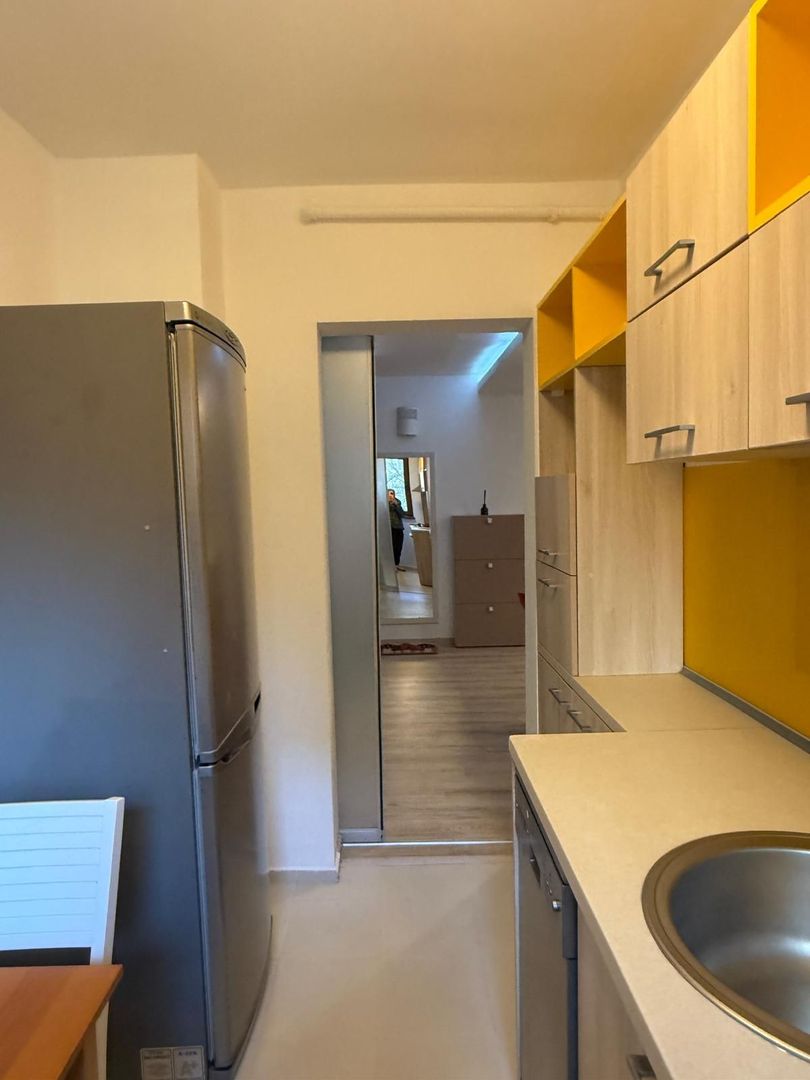 Apartament primitor 2 camere | Finisat modern | Lângă metrou Favorit - Poză 13