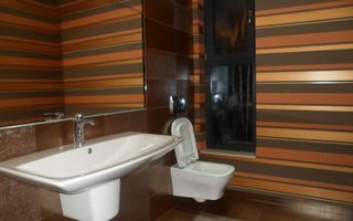 Casa de inchiriat pe 3 niveluri, cartier Grigorescu! - Poză 9