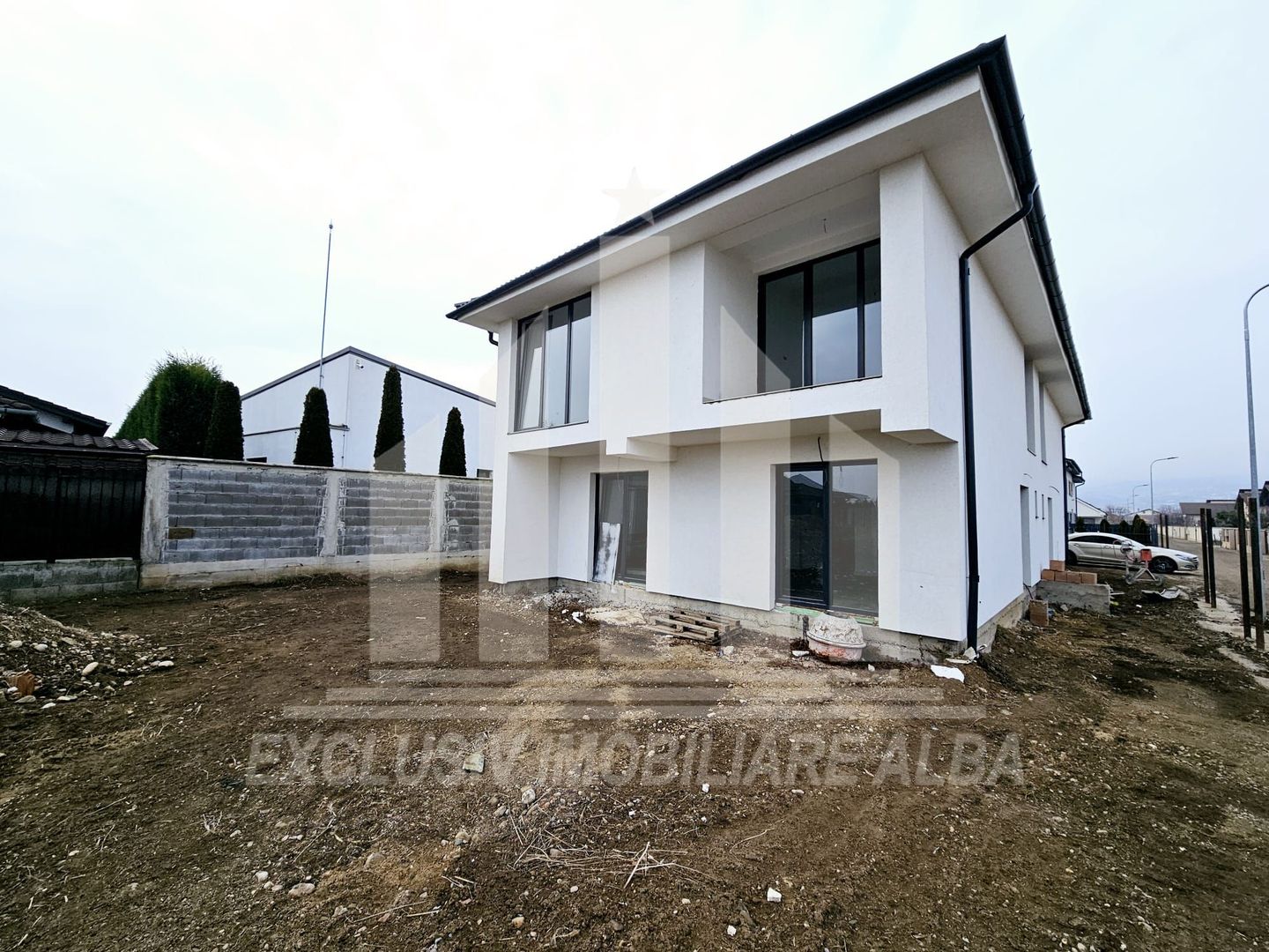 Casa tip duplex de vanzare, Dealul Furcilor - Poză 1
