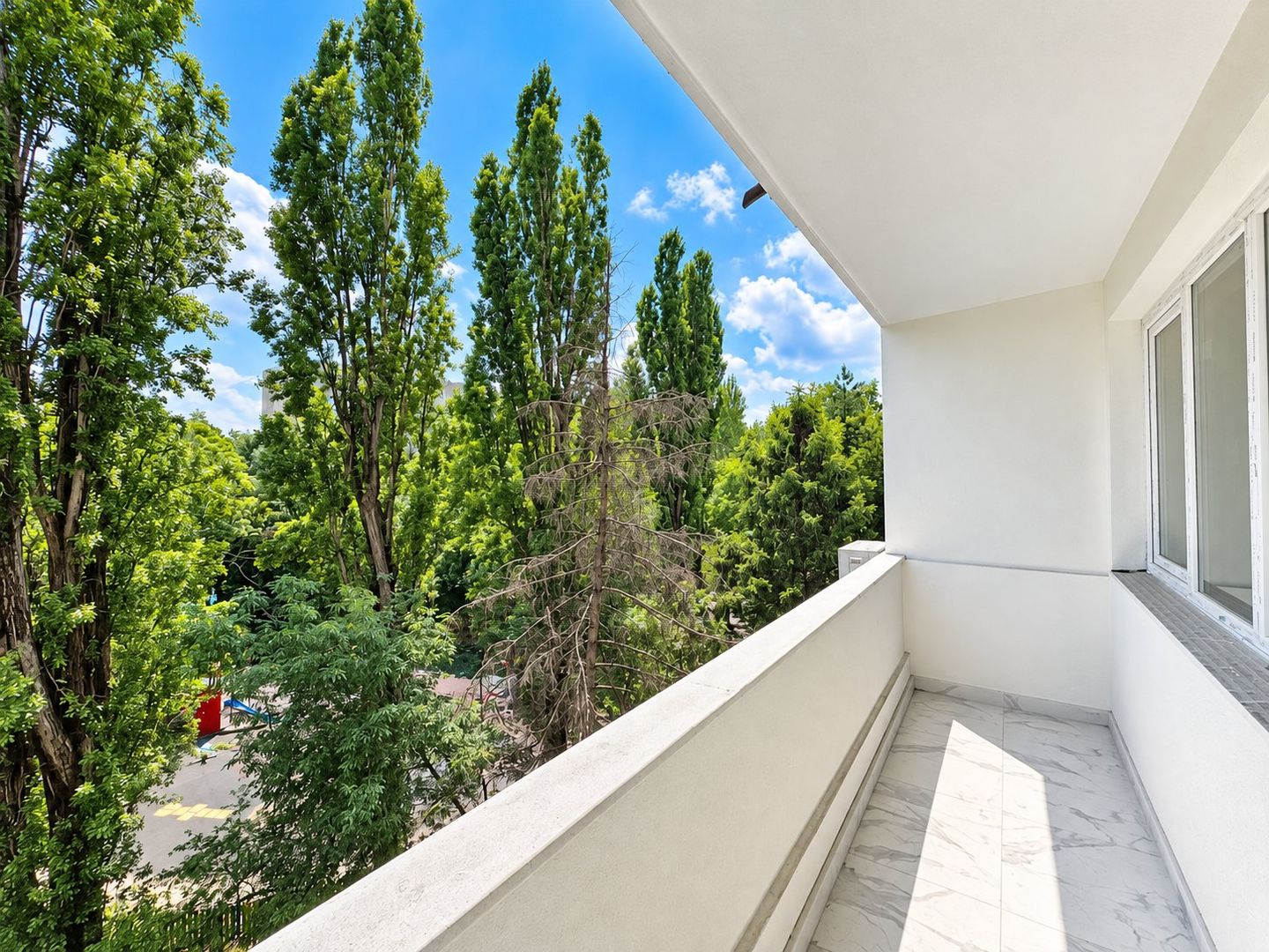 Apartament de vânzare în Drumul Taberei Strada Sibiu • Metrou Favorit - Poză 16