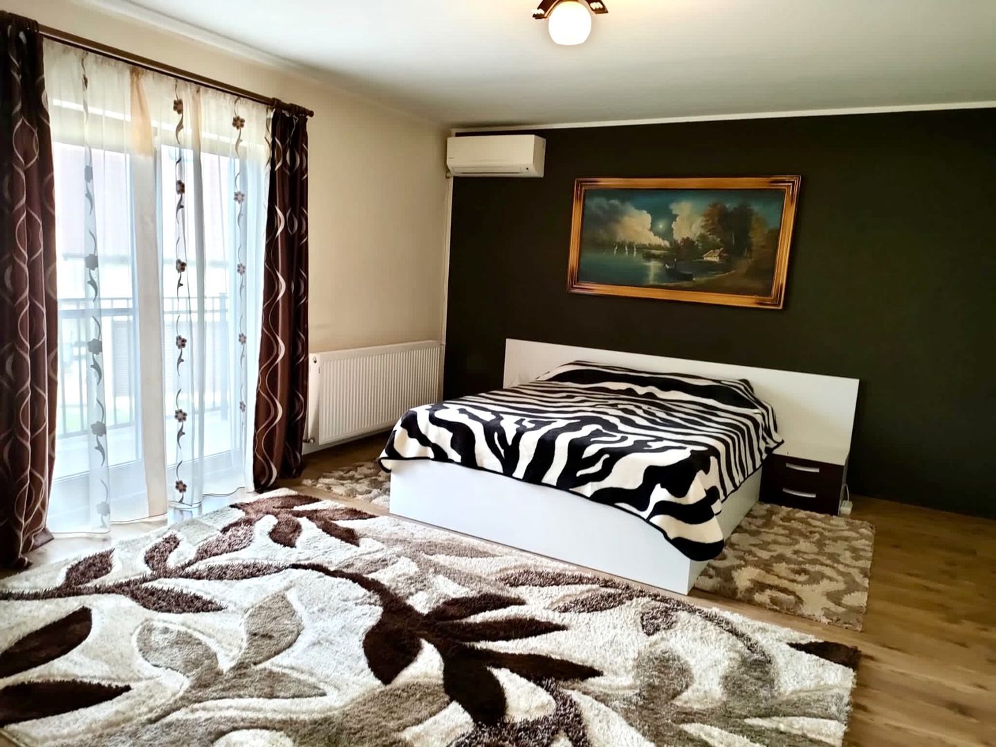 CASA SPATIOASA - Poză 10