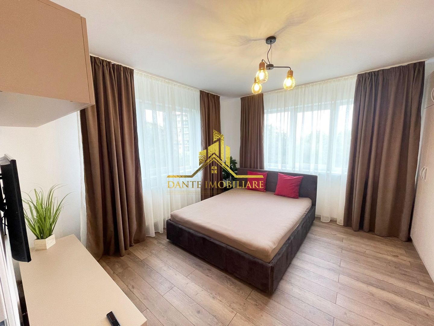 1 camera, decomandat, mobilat modern, parcare, Buna Ziua, zona AUDI - Poză 1