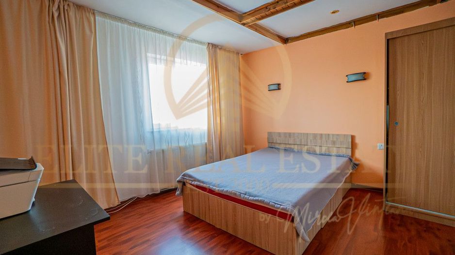 AGIGEA - Casa D+P+1E+M pe un teren de 631 mp cu deschidere la 2 străzi. - Poză 22