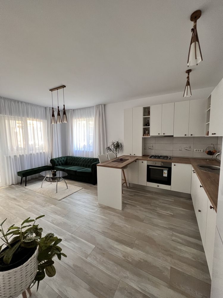 Giroc-Esso | 3 Camere | 2Locuri de parcare | Mobilat si utilat | Gradina proprie - Poză 1