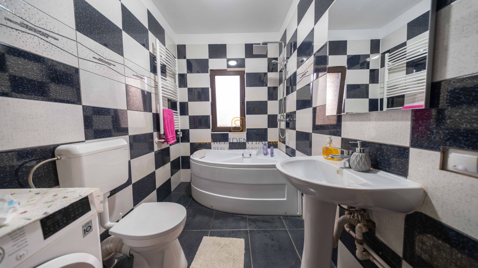 Vila spatioasa | 200 mp, mansarda open space, zona Jilava, Ilfov - Poză 22