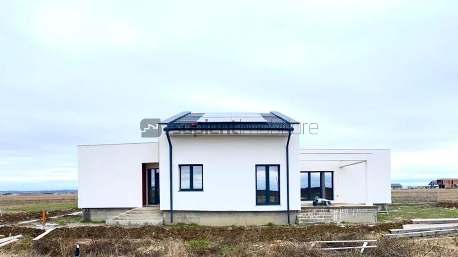 CASA INDIVIDUALA IN ORADEA - Poză 3