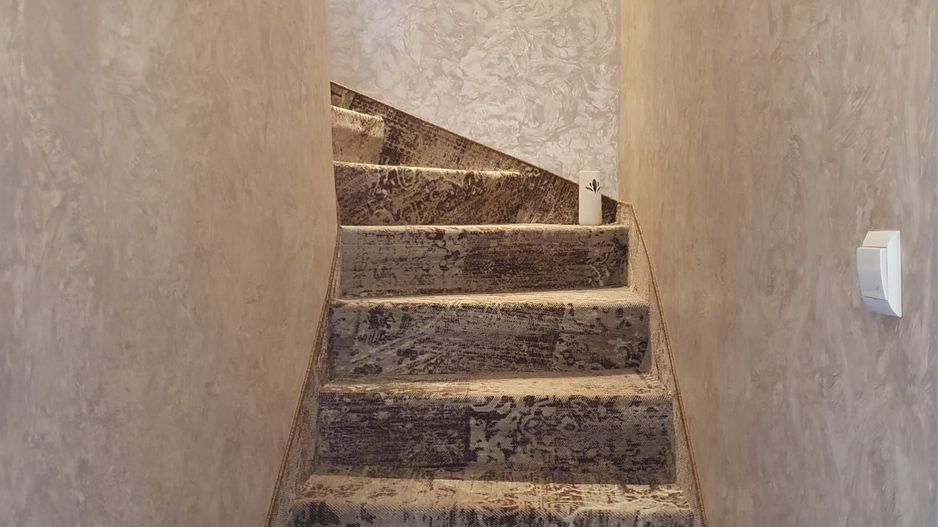 Casa renovata complet – zona Mall – - Poză 13