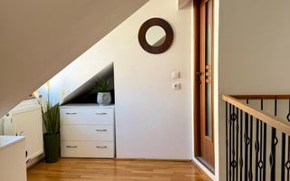 Casa moderna,de inchiriat,cu 3 camere -Zona Ultracentrala - Poză 12