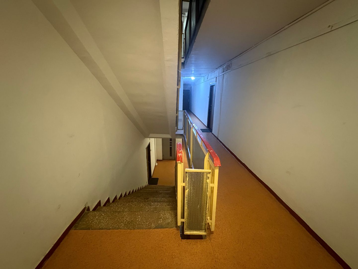 Apartament cu 2 camere - 2 băi - decomandat - Gorjului - Veteranilor - Poză 12