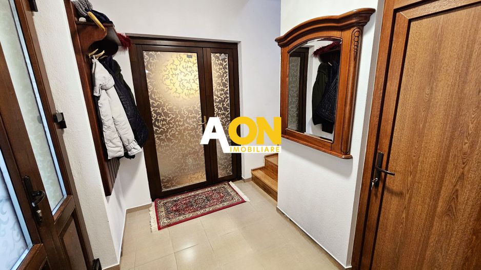 Casa cu 2 corpuri de cladire, 504 mp teren, Lipoveni - Poză 8