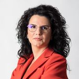 Iulia Ciocu - Arealis Agentie Imobiliara