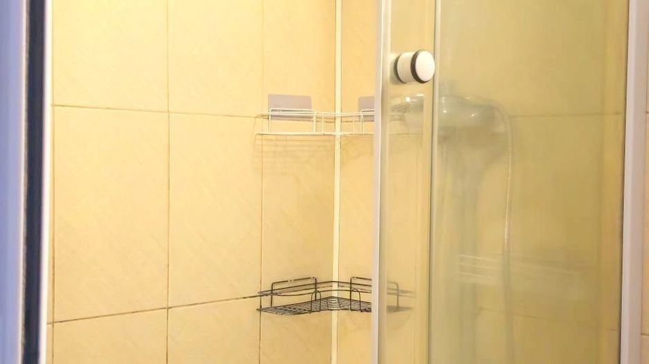 Apartament cu 2 camere la casa, 70 mp -   zona centrala - Poză 7