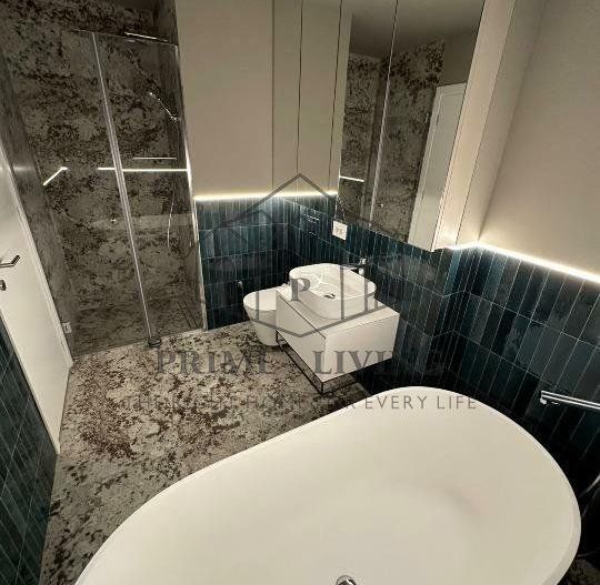 VILA DE LUX CU 4 CAMERE LA INCHIRIERE IN COMPLEX EXCLUSIVIST - Poză 6