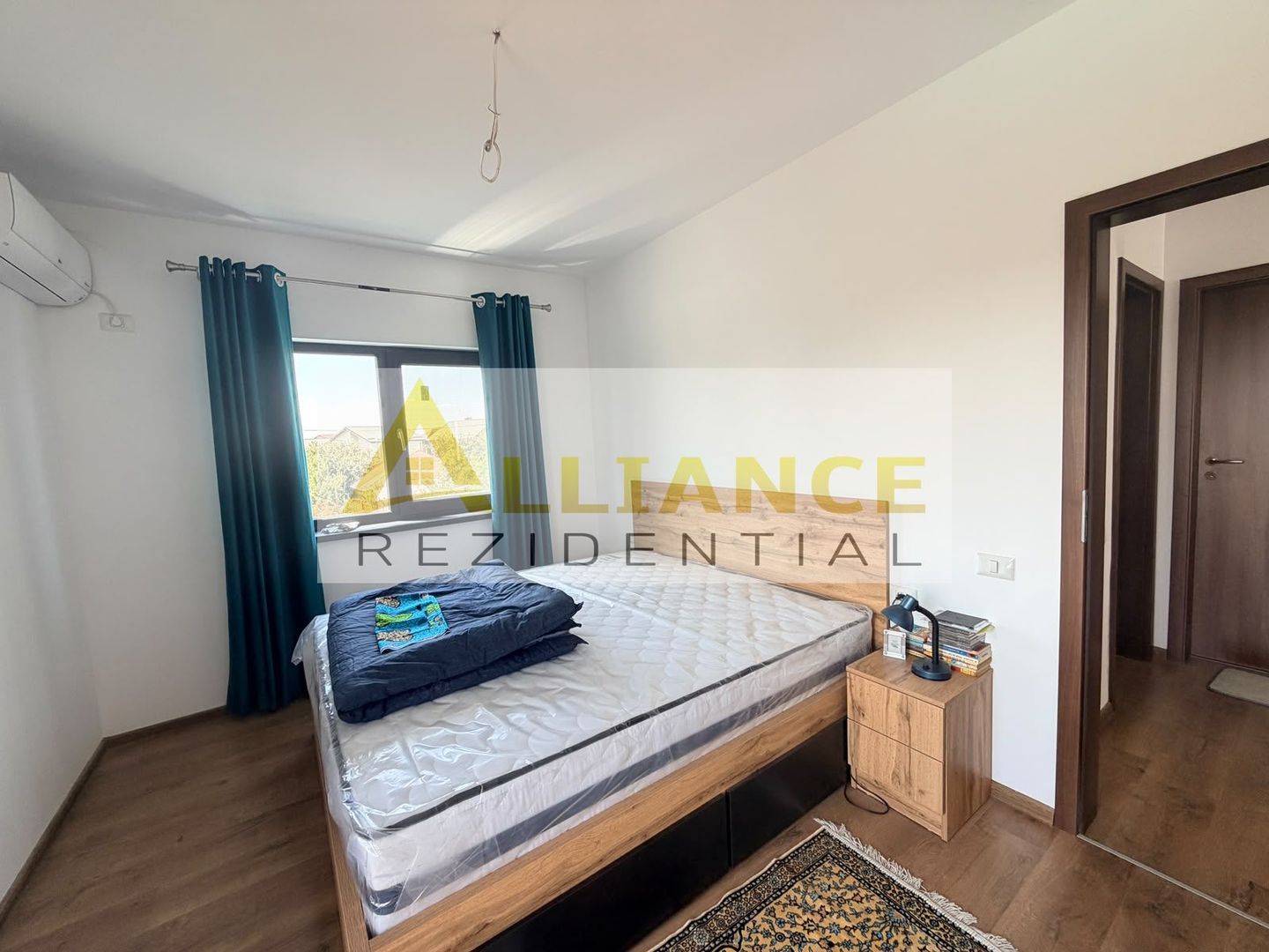 Casa Individuala - 4 camere - 3 bai - 337mp teren - Poză 18