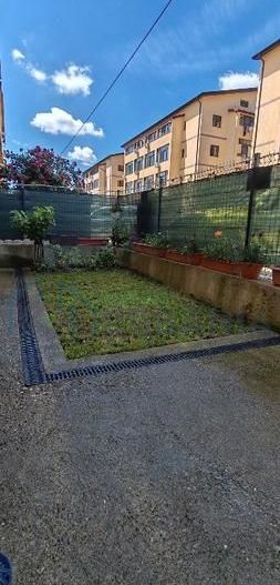 Apartament 1 cameră, complet mobilat și utilat, parter cu grădină și loc de parcare, Valea Adâncă - Poză 2