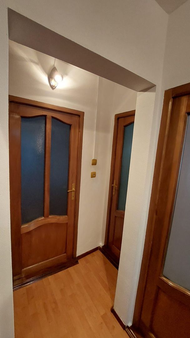De închiriat apartament cu 3 camere, etaj 1, Siderurgistilor, 400 euro - Poză 12