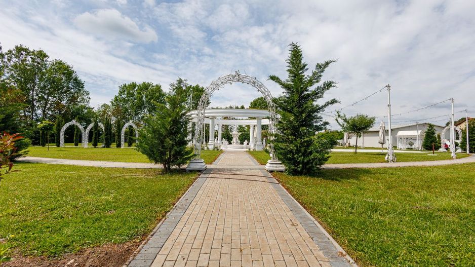 Complex HoReCa functional – 13.000 mp, venituri active, 15 km Timisoara - Poză 10