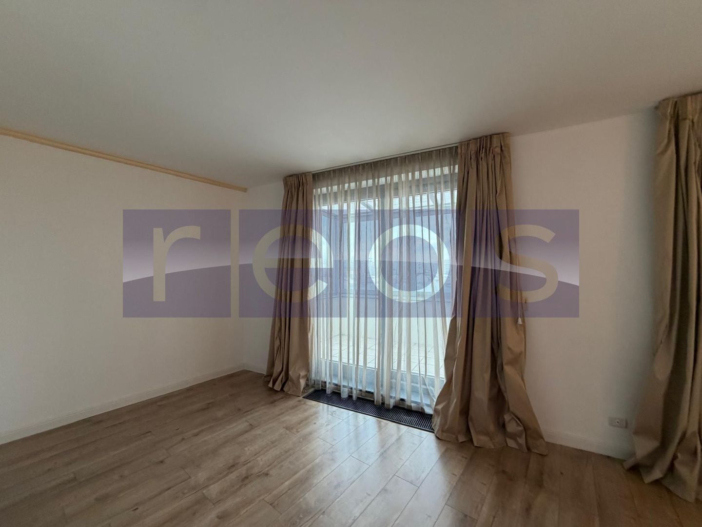 VANZARE PENTHOUSE DEOSEBIT 181MP | TERASA 280MP | MOBILAT - UTILAT LUX - Poză 33