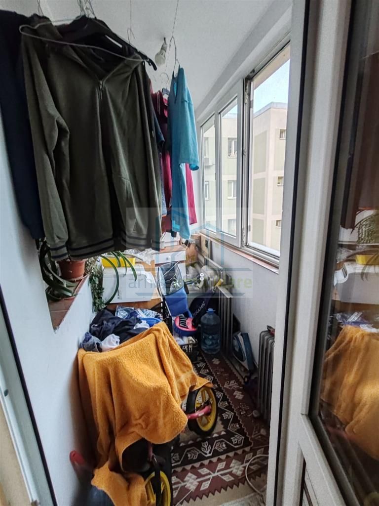 Vanzare Apartament 3 Camere Metrou Costin Georgian - Poză 11