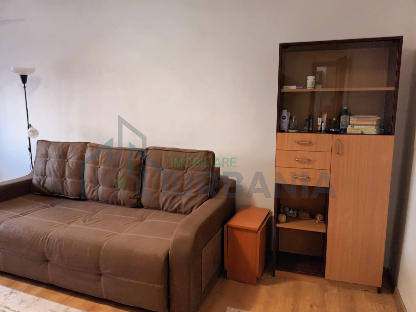 Închiriere apartament - Poză 1