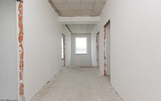 Vânzare, Hi-Tech, 2 nivele, 4 camere, strada  A. Lăpușneanu, Budești - Poză 16