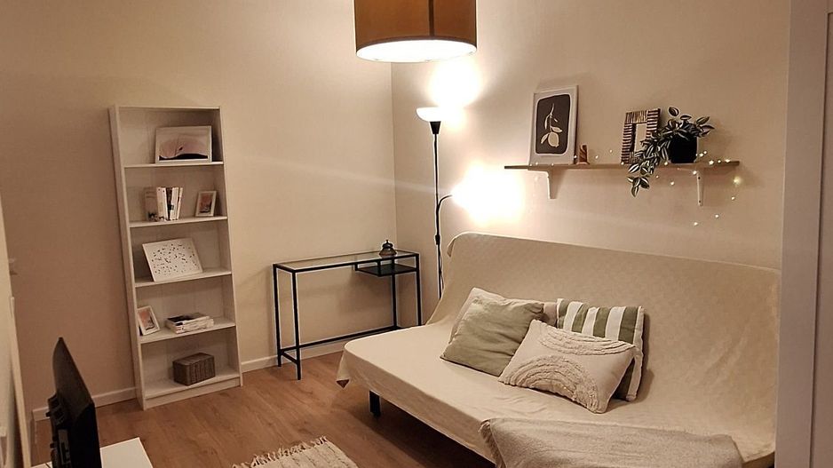 Sebastian - garsoniera la cheie, zonă foarte curată, et 1 - Poză 2