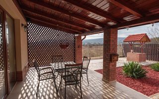 Clădire modernă cu spațiu multifuncțional de închiriat în Jucu de Mijl - Poză 7