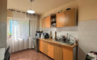 Apartament zona Calea Aradului cu 4 camere, 3 balcoane - boxa proprie - Poză 11
