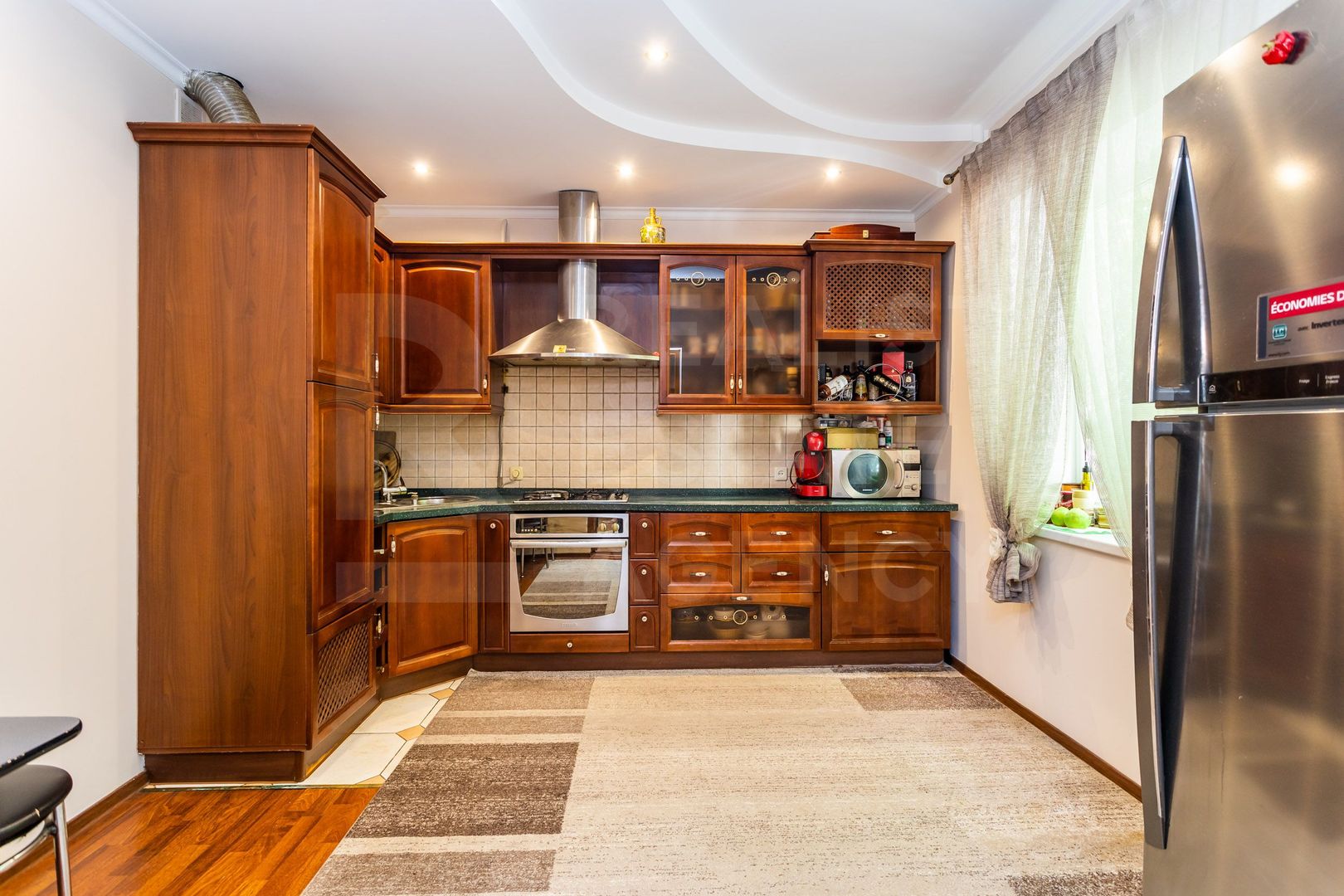 Vânzare, casă, 2 nivele, 4 camere, strada 31 August 1989, Centru - Poză 4