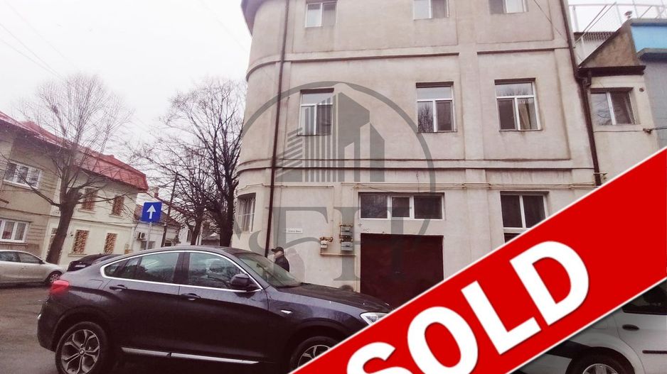 Casă / Vilă cu 9 camere de închiriat în Central, Constanta - Poză 1
